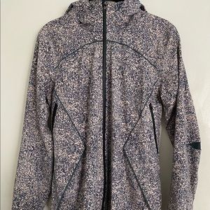 Lululemon windbreaker